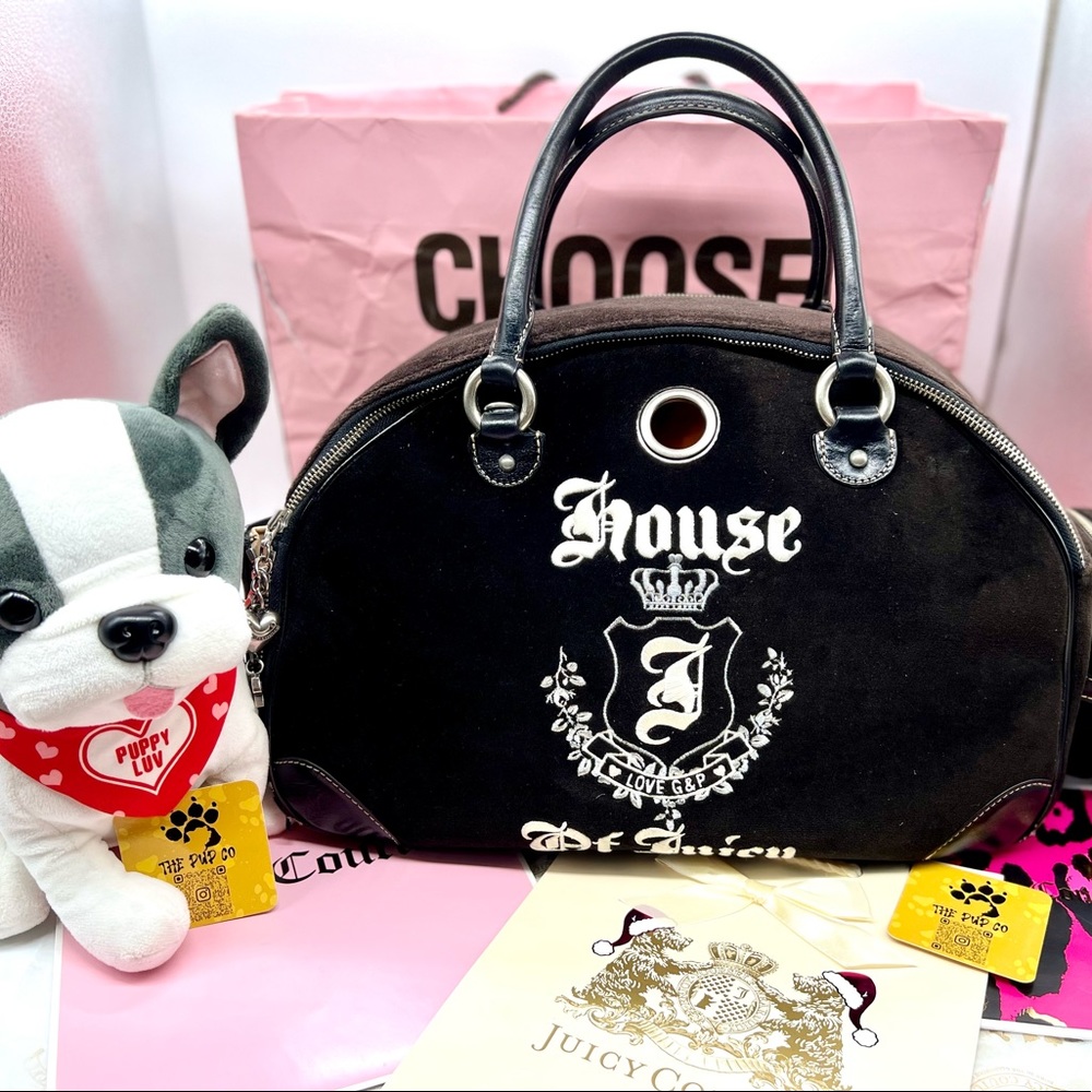 Juicy Couture Carrier